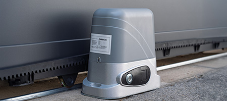 Bīdāmo vārtu automātika